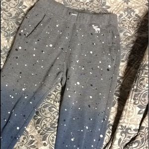 Abercrombie and Fitch kids 9/10 sweats